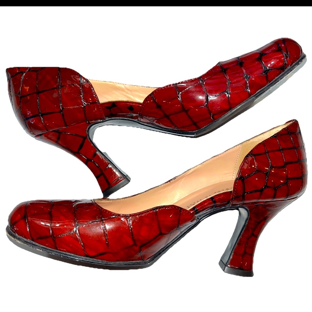 ANYI LU RED high HEELS office SIREN Patent Leather Croc Print PUMPS 6.5/ EU 37.5